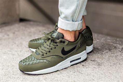 nike legergroen mannen|Mens Green .